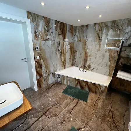Апартаменты Haus Bergfeld With The View Over Dachstein *