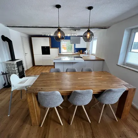 Haus Bergfeld With The View Over Dachstein *