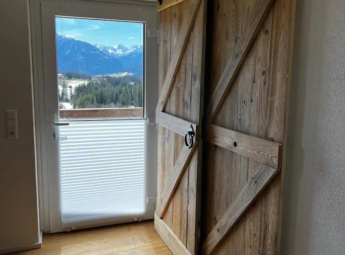 Haus Bergfeld With The View Over Dachstein Appartamento